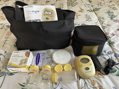 Medela Freestyle HandsFree Double Electric Cordless Breast Milk Pump • $45