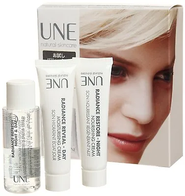 Une Natural Skincare Discovery Kit Skin Matt Foundation • £4.99