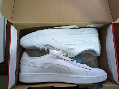 $40 • Buy Puma Smash V2 US10 BRAND NEW