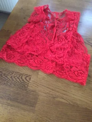 NEW Red Semi Sheer Stretch Lace Halter Neck Bra Tpo With Lined Cups Size L • £4