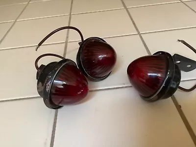 CLeaRAncE LighT Set 3 AUTO LAMP Model 666 Vintage TRUCK Cab BeeHive Red GLASS • $149.95