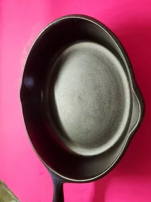 Vintage OlD VOLLRATH  Cast Iron No.5 Skillet With Heat Ring  -  RESTORED - FLAT • $49