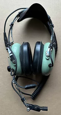 David Clark Model H10-76 Pilot Headset With M-87/AIC Microphone • $84.99