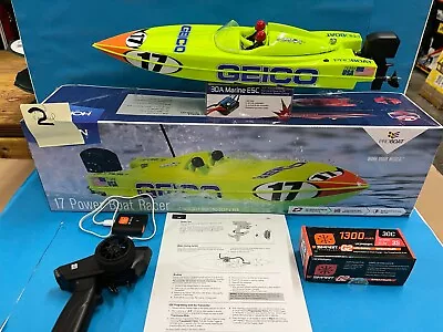 Pro Boat Miss Geico 17 Inch Boat Racer - PRB08044T1 • $183