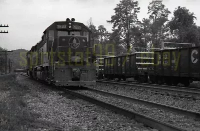 BO Baltimore & Ohio EMD GP40 Locomotive #3699 - Vintage Railroad Negative • $19.45