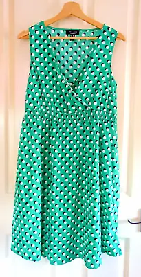 £9.99 • Buy New Look Maternity Dress Size 12 Green & White Polka Dot Spotty Pattern Print