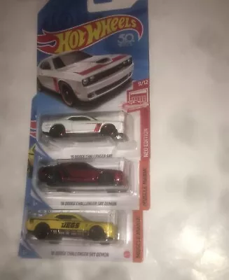 HOT WHEELS-DODGE CHALLENGER-LOT /3 DIFFERENT VARIANTS Plus Bonus Hot Wheel New • $16.99