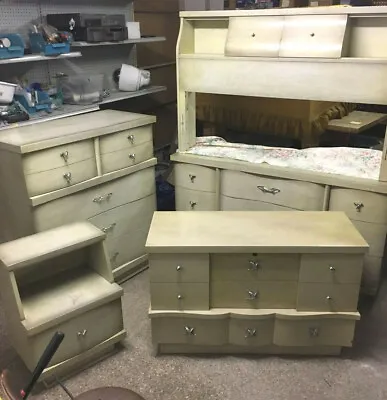 Vintage Mid Century Blonde Bedroom Set 50s Dressers Headboard Table Cedar Chest  • $1499