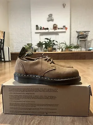 Dr Martens Airwair • £75