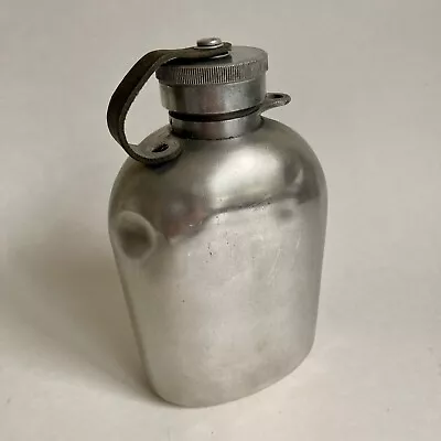 Vintage German MM79 Metal Canteen Military Army • $40