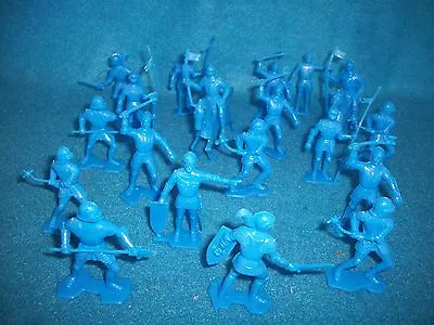 Marx Reissue 1/32nd Scale 2nd Issue Armored Knights And Horses 21 Pcs. (Blue) • $7.95