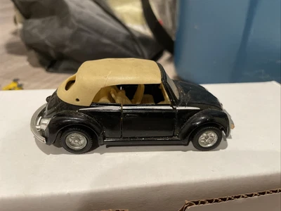 $6 • Buy Maisto MC Toy Volkswagen VW 1303 Cabriolet Convertible 1:36 Diecast