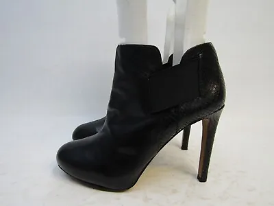 Vince Camuto Women Size 7 M Black Leather Ankle Fashion Boots Bootie • $34.19