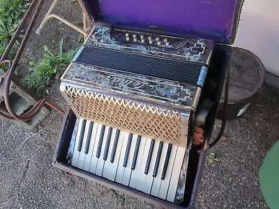 LeMar 12 Bass Button Accordion Circa 40s / 50s Marine Pearloid? Vintage • $89