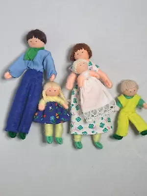 Handmade Wire Wrapped & Felt DOLLHOUSE FAMILY OF 5- UNMARKED • $100