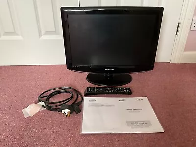 Samsung Small LCD TV 19  Screen Stand Remote Control & Batteries Power Cord • £55