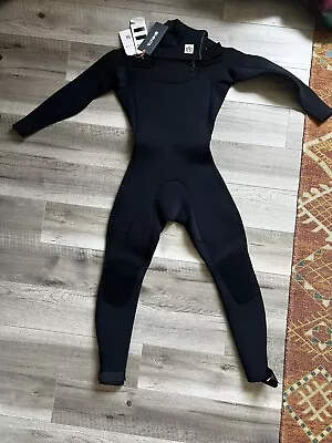 Manera X10d 5/4/3mm Chest Zip Full Suit • $299