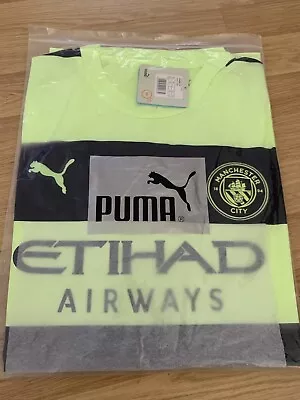 Man City Yellow Black 22/23 Shirt • £10.51