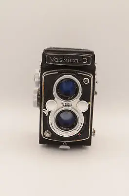 Yashica D Medium Format TLR Camera With 80mm F/3.5 Yashikor Black (120 Film)  • £109.27