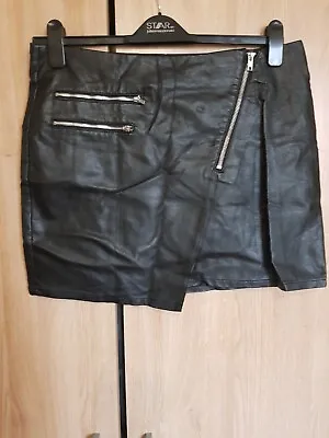 H&M Ladies Black Faux Leather Mini Skirt Size 12 • £3