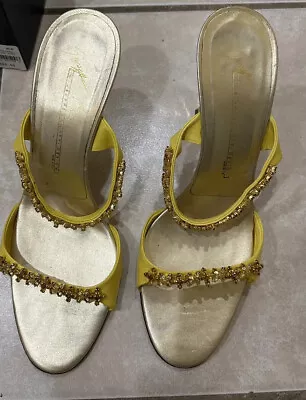 $35 • Buy Giuseppe Zanotti Design Capretto Mimosa Sandals