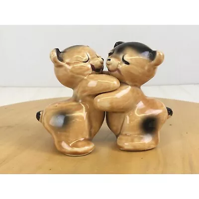 Vintage Van Tellingen Bear Hug Salt And Pepper Shaker Set Brown Huggers • $14.99