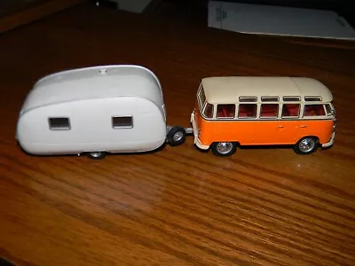 Caraman 2 Piece Set VW Volkswagen Samba Camper Bus And Caravan - 1:43 • $14.99