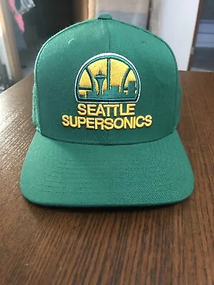 Mitchell & Ness Seattle Supersonics 1975 Logo HWC Adjustable Snapback Hat Cap • $29