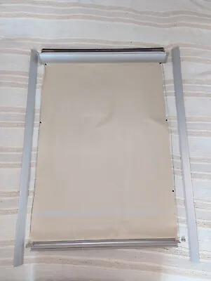 Fakro Manual Blackout Roller Blind For 78/118 Fakro Roof Window X 1 (2 Avail) • £35