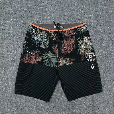 Volcom Mens Board Shorts 32 Pipe Pro 2020 North Shore Oahu Surf Hawaiian RARE • $69.99