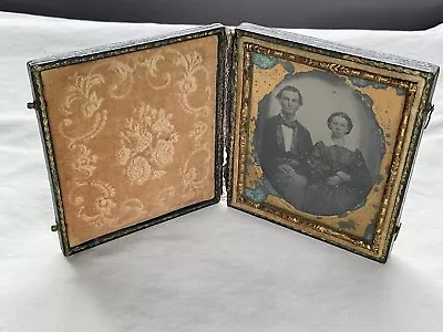 Antique Photo Tin Type Daguerreotype Or Ambrotype Of Couple In Leather Case • $129