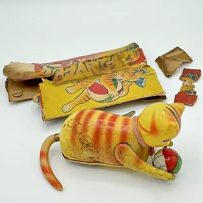 Vintage ALPS  Playful Cat  Tin Wind Up Toy With Key And Damaged Original Box • $10