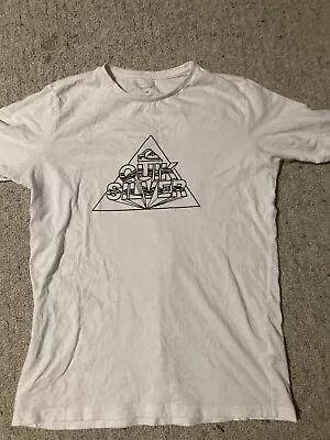 T Shirt Quicksilver Boys Size 14  • $10
