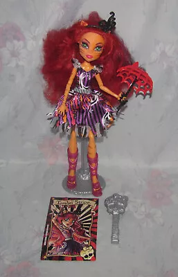 Monster High Doll Toralei Stripe Freak Du Chic - Umbrella Stand • $92.72