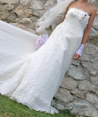 Size 4 (US Sizing) La Sposa Wedding Dress With Adjustable Train - Used Only Once • $450