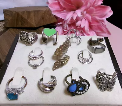 Vtg Lot Of Costume Jewelry Rhinestone/Cocktails Rings~Mostly Silver Tone Metals • $8