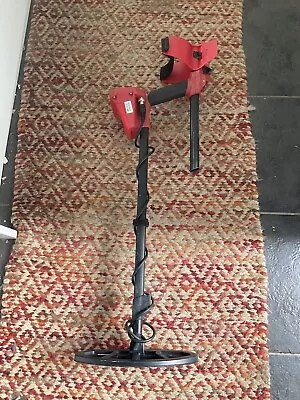 Minelab Vanquish 340 Multi Frequency Metal Detector • £117