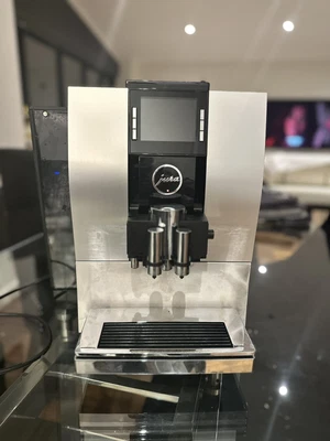 $1000 • Buy Jura Z6 Fully Automatic Coffee Machine 