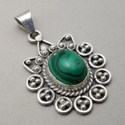 Vintage Solid Sterling Silver Natural Oval Malachite Cabochon Pendant - 7.6g • £21.99
