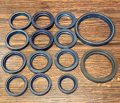 Moto Guzzi V7 Ambassador Engine Seal Set - Original Italian Made • $74.99