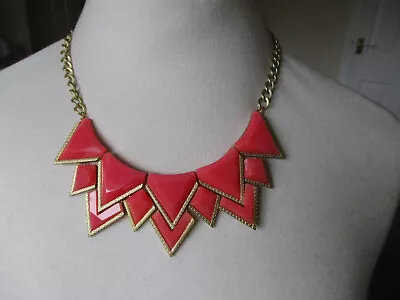 Chunky Statement Necklace Pink Triangle/'V' Shaped Pieces On Gold Colour Chain • £4.25