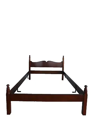 Kittinger Williamsburg Adaptation Shaker Style Mahogany Full Size Bed • $995