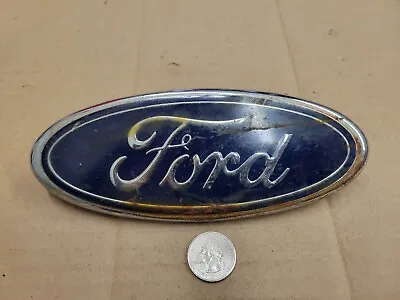 Ford OEM 1999-2004 F-250 F-350 Front Grille Oval Emblem Badge Logo F81B-8B262-AA • $12.99