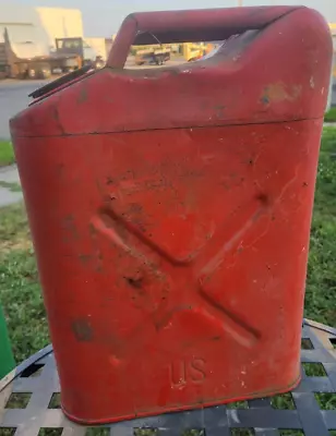 Vintage RED US Military Jerry Can 1979 No Spout Jerri Can • $42.49