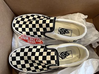 Size 6 .5- VANS Classic Slip-On Checkerboard Black VN000UAWAQC • $38