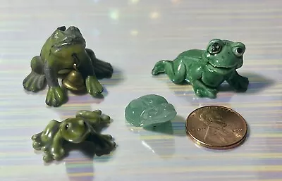 Lot Of 4 Vintage Miniature Green  Frogs Painted Metalceramic Carved • $9.99