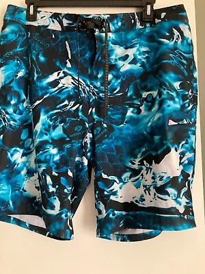 Huk Mens Board  Fishing Shorts 38 Mossy Oak Elements Hydro Blue Camo • $15.95