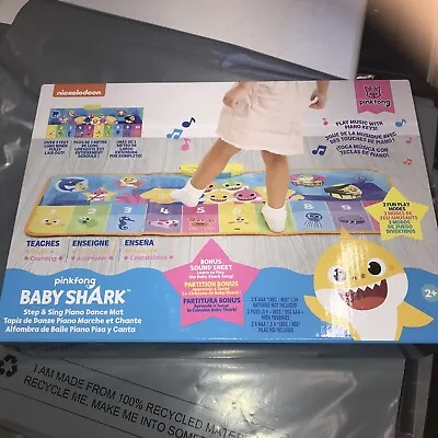 Baby Shark Official - Step & Sing Piano Dance Mat • £10.95