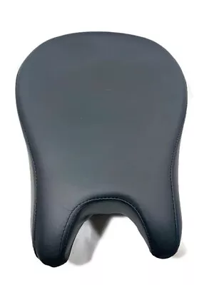 $259.99 • Buy Yamaha OEM New Tour Pillion Comfort Passenger Seat Pad 07-17 V-Star 1300