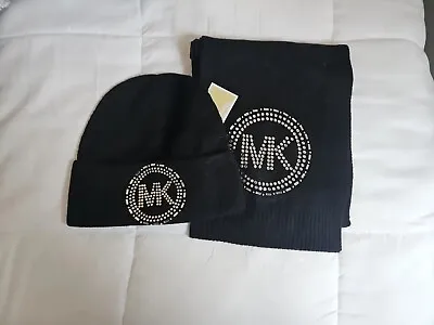 Women’s Michael KORS Black Mirror Stud Black Scarf And Beanie Set MSRP $98 • $40